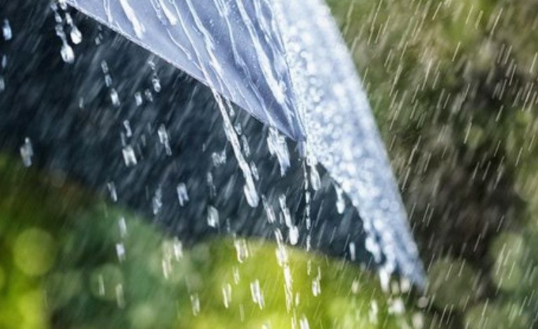 REBESHE SHIU DHE ULJE TEMPERATURASH/ Çfarë pritet të ndodhë me motin në 24 orët e ardhshme