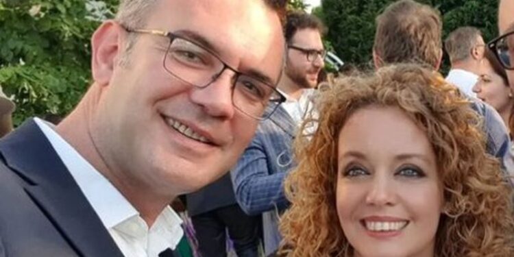 NDARJA NGA JETA E GERTI BOGDANIT/ Reagon bashkëshortja Edlira Çepani e ish-deputetit