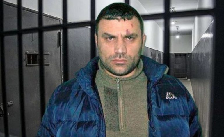 “AI S’KA TAKAT, E KA MENDJEN TEK MALLI”/ Përgjimet e SKY, Shullazi e Haka diskutonin kush do ta vriste Durim Bamin: Me çfarë…