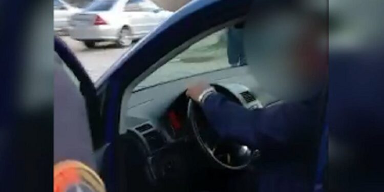 E PËSON KEQ/ Po transportonte 4 afganë në Malin e Zi, arrestohet 28-vjeçari në Shkodër