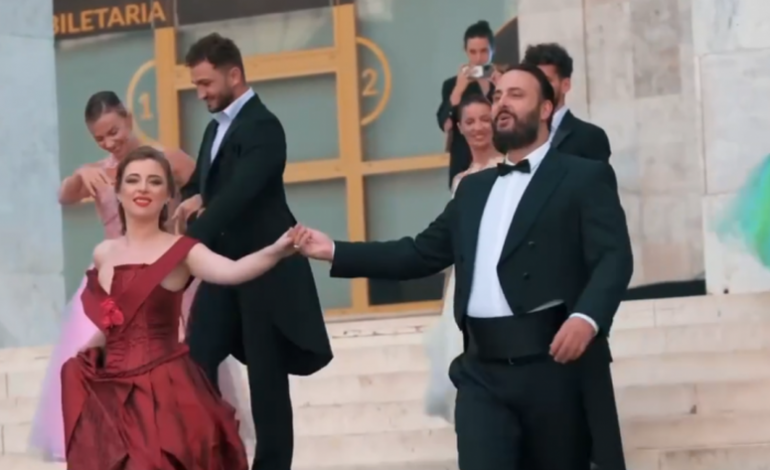 SEZONI I RI/ Rama: Personazhet e operas, një me qytetarët e shumtë në sheshin “Skënderbej”