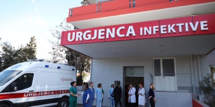 RREZIKU NGA LIJA E MAJMUNIT/ Mjekët në alert. Kuli: Do dalin udhëzime për vaksinime në grupe të veçanta