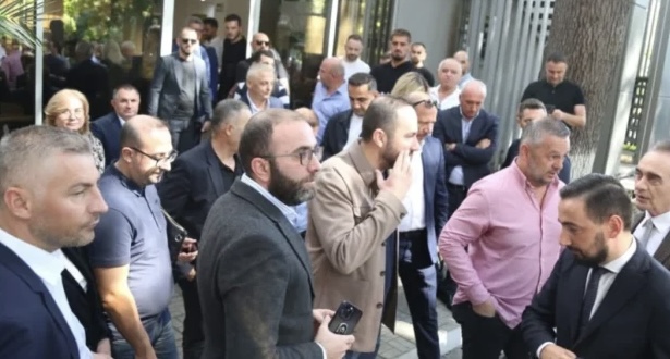 DËNIMI I SALIANJIT/ Avokati: E duan në burg që ta mënjanojnë se është kundërshtar i fortë