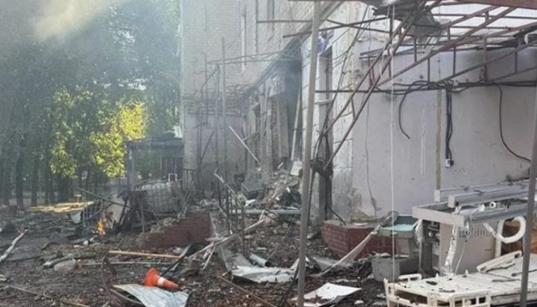 LUFTA NË UKRAINË/ Rusia bombardon një spital ukrainas, 9 të vdekur dhe 21 të plagosur