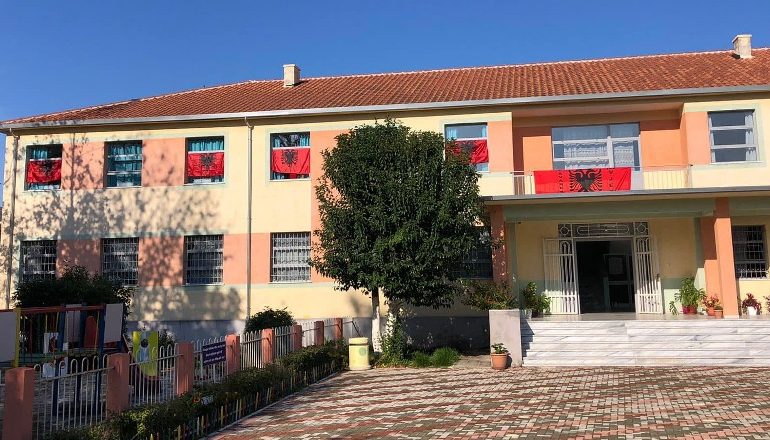 GRABITET SHKOLLA 9-VJEÇARE NË LEZHË/ Hajdutët marrin regjistrat e kamerat e sigurisë dhe…