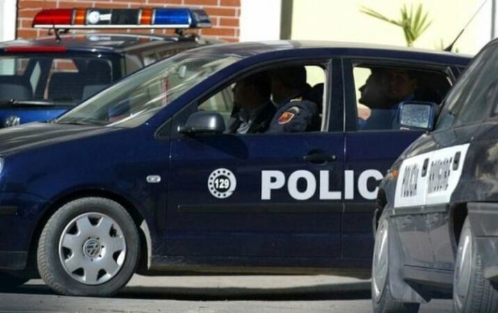 AKSIDENT NË SARANDË/ Makina përplas kalimtarin, transportohet në gjendje të rëndë te Trauma