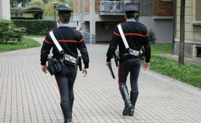 E RËNDË NË ITALI/ 45-vjeçari shqiptar qëllon me armë zjarri djalin e partneres