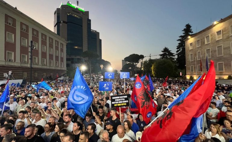 PROTESTA E OPOZITËS/ Rreth 1200 efektivë në terren, plani i masave: Ja rrugët që do bllokohen