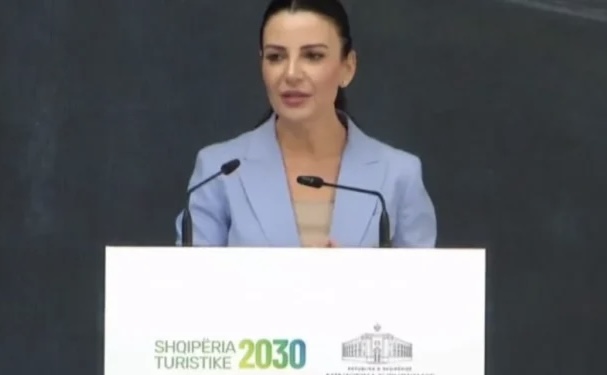 STRATEGJI E RE PËR TURIZMIN/ Balluku: Ndryshime thelbësore në menaxhim dhe zgjatje të sezonit në 12 muaj