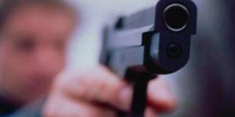 PLAGOSJA NË VORË/ Policia deklaratë zyrtare: Konflikt mes disa shtetasve në një servis, Xhuliano Shkurti u godit me armë…