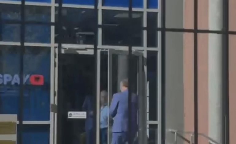 “21 JANARI”/ Thirret në SPAK për t’u marrë në pyetje deputeti i PS