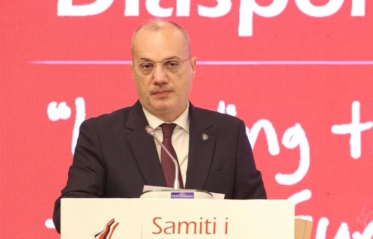 BE PRITET TË HAPË NEGOCIATAT PËR SHQIPËRINË NË 15 TETOR/ Hasani: I kemi bërë detyrat! Do kërkojmë çeljen e kapitujve