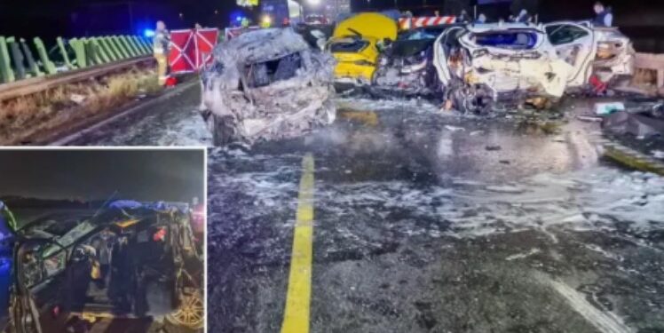 E FRIKSHME NË POLONI/ Aksident i shumëfishtë në autostradën, 4 të vdekur dhe 12 të plagosur