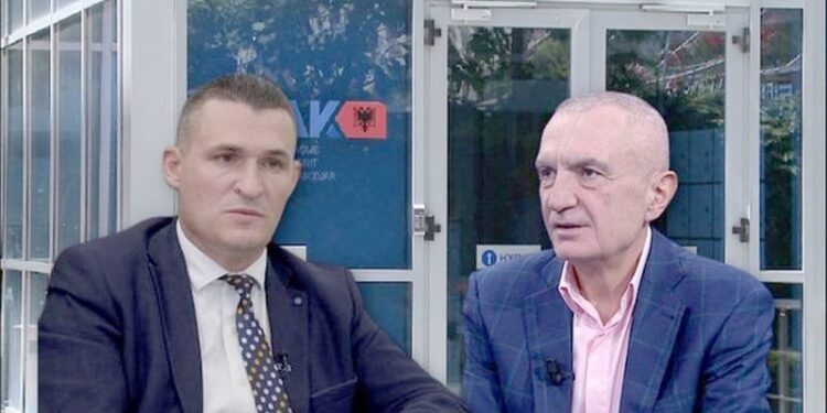 “DUMDUMAN, QEN”/ Detajet: Meta në gjendje të rënduar në seancë