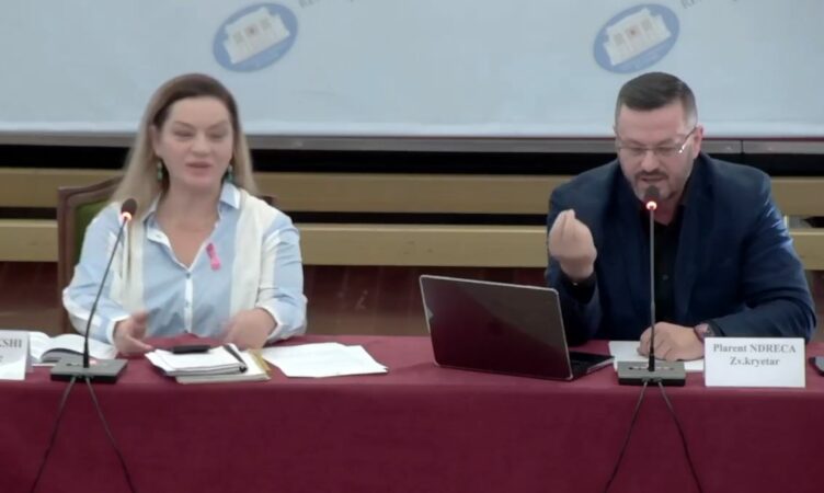 “STERILIZIMI”/ Vokshi dhe Ndreca bëjnë paqe, shtyhet me dy javë mandati i komisionit