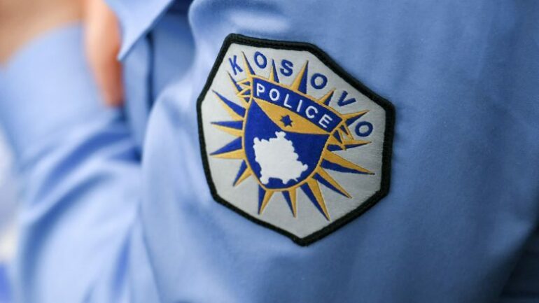 SHERR MASIV NË PRISHTINË/ Plagosen katër persona, 13 përfundojnë në pranga! Policia jep detaje