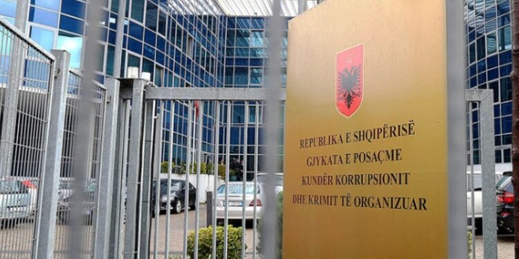 MERR FUND SAGA E BANDËS SË CËRRIKUT/ Apeli i GJKKO dënon me burg të përjetshëm tre anëtarë