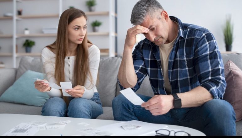 VROJTIMI I BANKËS SË SHQIPËRISË: 24% e familjeve shqiptare jetojnë me borxhe! Pjesa më e madhe për…