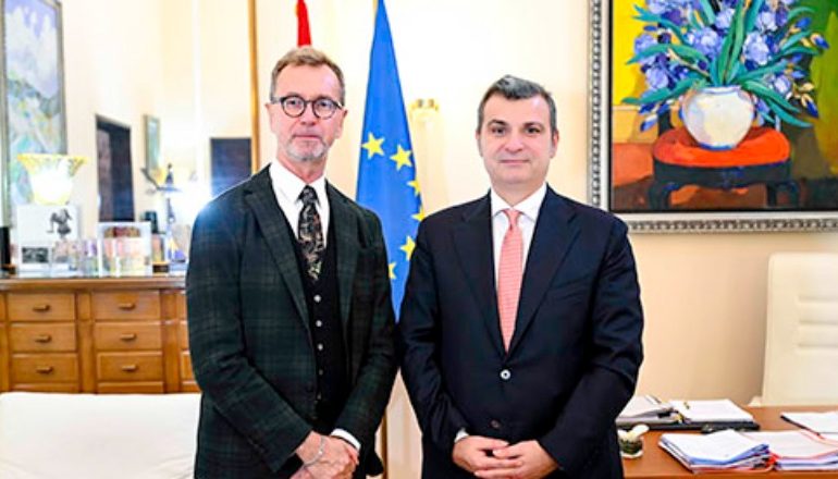 SHQIPËRIA NË SEPA/ Ambasadori Gonzato takim me Sejkon: Moment historik, më afër tregut unik të BE