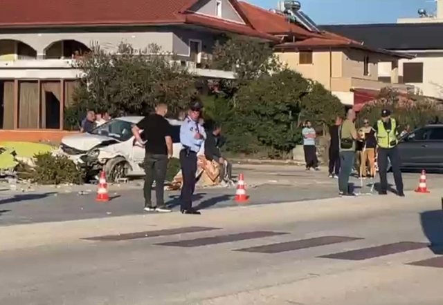 PAMJET E TRISHTA/ Momenti kur makina përplas 8-vjeçarin, familjarët ulërasin kur e shikojnë