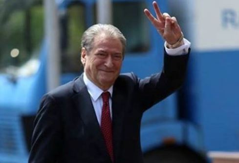 LIROHET SALI BERISHA/ Gjykata e Posaçme i heq masën e arrestit shtëpiak
