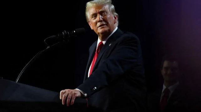 “NJË LUFTËTAR I FORTË DHE PATRIOT BESNIK”/ Trump zgjedh ambasadorin e SHBA në NATO