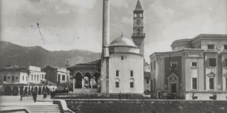 DOSSIER/ Represioni komunist mbi klerin mysliman: Hoxhë Selimi Brahja, u vra në gusht 1943, te xhamia e Saukut, nga një njësit i çetës së Pezës…
