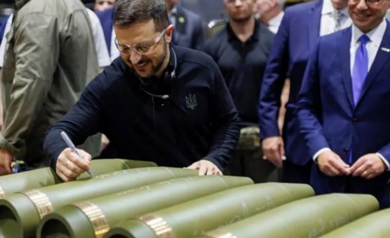 I ZHGËNJYER NGA TELEFONATA E SCHLOZ ME PUTIN/ Zelensky: Është kuti Pandore
