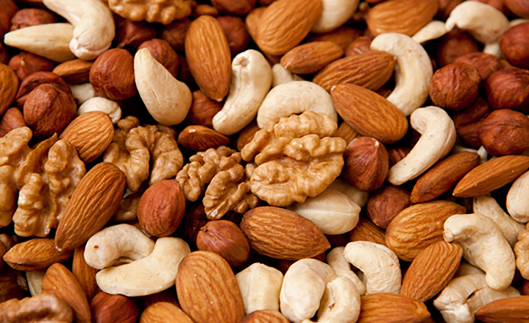 VITAMINAT PËR ZEMRËN/ 6 mënyrat më të mira për t’i marrë nëpërmjet ushqimit