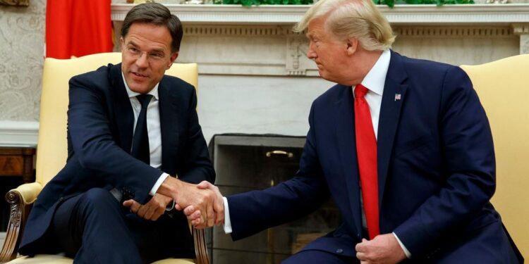 SHEFI I NATO-S TAKOHET ME TRUMP NË FLORIDA/ Çfarë diskutuan Rutte dhe presidenti i zgjedhur i SHBA?