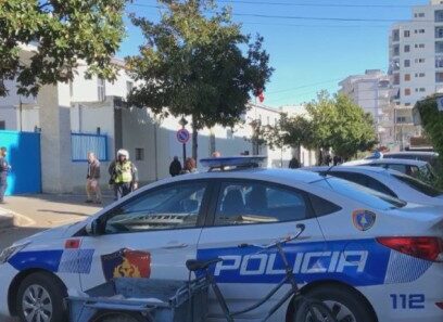 E RËNDË/ Aksidenti me tre të plagosur në aksin Kuçovë-Belsh, arrestohet 21-vjeçari