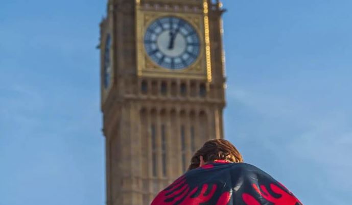 TAKIMI SOT NË LONDËR/ Rama ndan pamjen nga Big Ben: Kuqezi me shqiptarët e Britanisë së Madhe