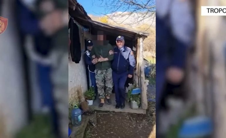 I RRETHUAR NGA POLICËT/ Momenti kur arrestohet vrasësi 33-vjeçar, EKZEKUTOI me armë zjarri shokun pas sherrit në Tropojë