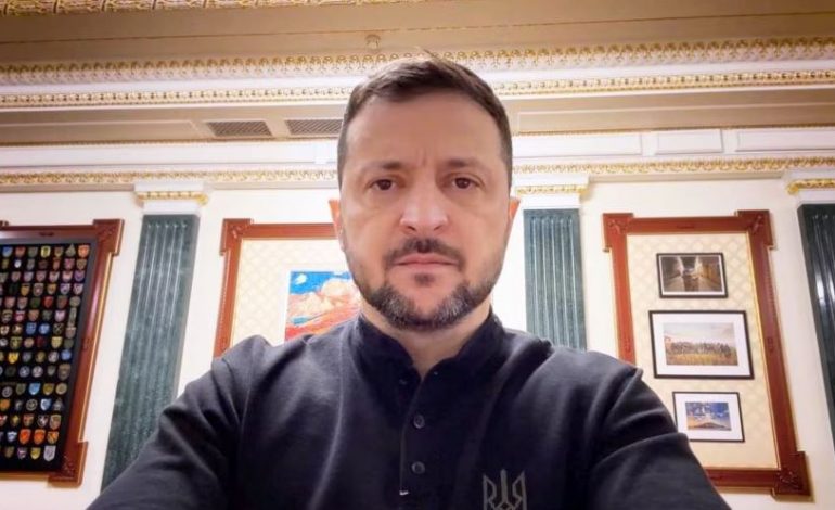 LUFTA/ Zelensky kërkon më shumë sisteme për mbrojtje ajrore të Ukrainës: Është kritike