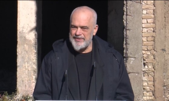“ATY KU NUK KA KËMBË USHTARI…”/ Rama zbulon planin për pronat e Ushtrisë: Do të kthehen në…