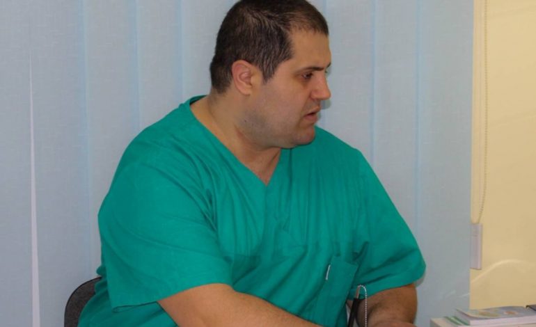 PAS SKANDALIT TEK “ONKOLOGJIKU”/ Edmond Gashi fton pacientët të caktojnë vizitat: Jam gati…