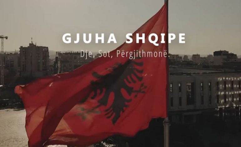“SHQIPJA JONË KA UDHËTUAR NDËR SHEKUJ”/ Rama ndan videomesazhin në Ditën e Alfabetit: Është zëri i atdheut që…