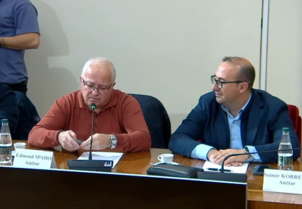 NISIN DEBATE TEK STERILIZIMI/ Spaho: Shoqja Vilma të vijë të na tregojë përbërësit kryesorë