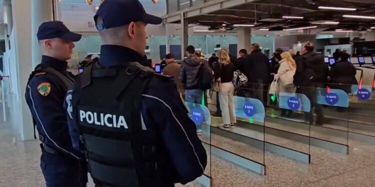 ARRESTOHET NË SHQIPËRI |MBRETI I HEROINËS”/ Trafikoi 703 kg drogë nga Irani në Europë