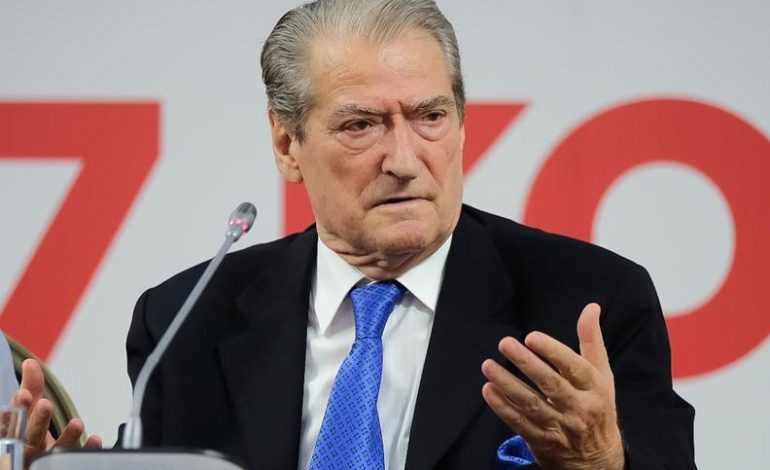 “NUK BAZOHET NË PROVA”/ Kërkoi përjashtimin e gjyqtares, Kushtetuesja “rrëzon” Berishën