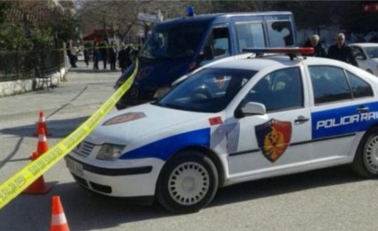 DETAJET E FUNDIT/ Masakroi me thikë dhe çekiç fqinjin e moshuar, arrestohet 39-vjeçari në Durrës