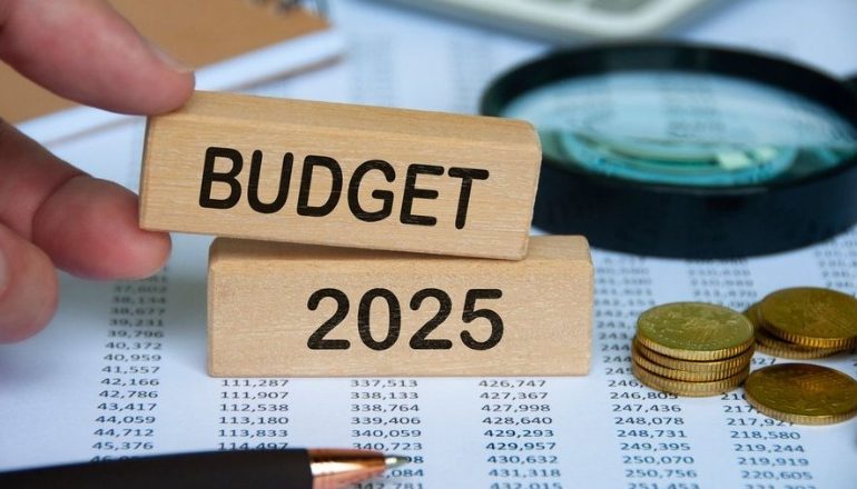 BUXHETI 2025/ Si do të shpenzohen mbi 825 miliardë lekë? Shëndetësia, dhe infrastruktura…