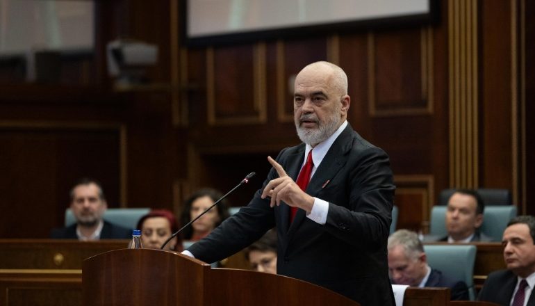 THAÇI NË BURG/ Rama-Kosovës: S’bëtë asgjë për padrejtësinë në Hagë! Kërkoni verifikim për standardet e gjykimit…