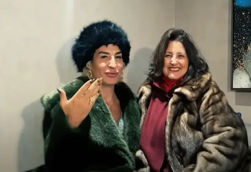 NUK DO TË ENDET MË NË METRO/ Parashqevi Simaku do të jetojë në një apartament në New York, që nga 1 janari…