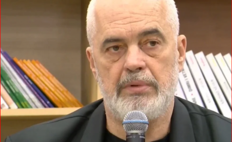 MBYLLJA E “TIKTOK”/ Rama takim me prindërit e mësuesit në Kamëz: Rrjetet sociale janë si drogat, kanë të njëjtin efekt