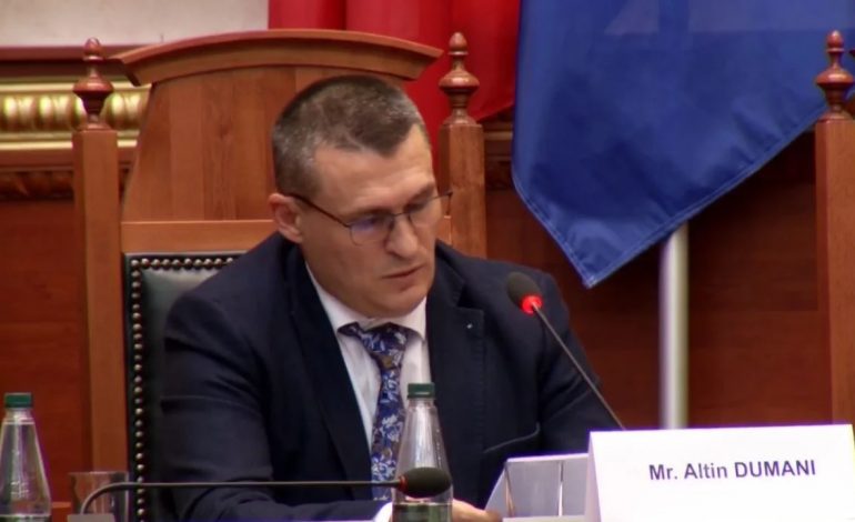 E KONFIRMON Dumani: Grupet kriminale shqiptare prezente në Ekuador! Edhe në Brazil e Argjentinë…