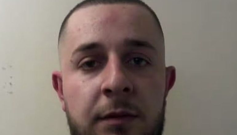 VRAU BASHKËATDHETARIN E TIJ NË LONDËR/ Dënohet me burgim të përjetshëm 22-vjeçari shqiptar