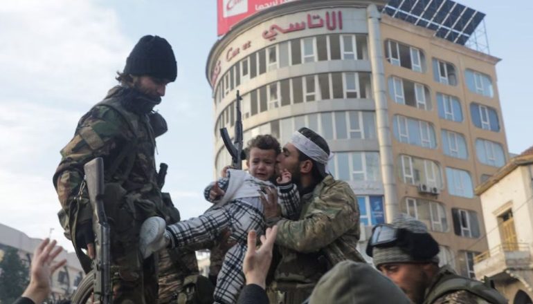 RËNIA E REGJIMIT TË ASSAD/ Çfarë ndodh tani me Sirinë? 3 skenarët e mundshëm