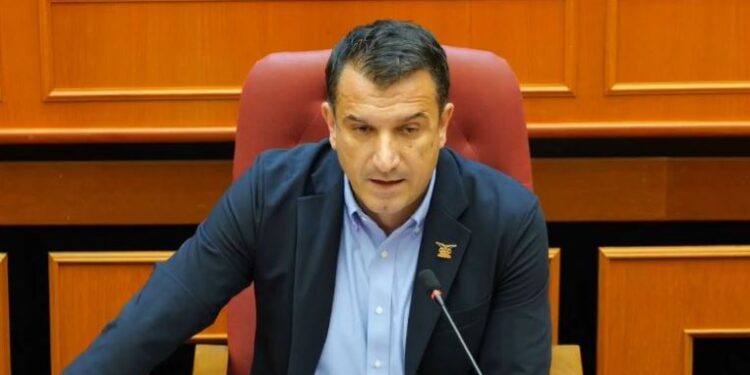 HETIMI PASUROR/ Veliaj i përgjigjet Berishës: E vërteta e fantazive të hienës që fut turinjtë brenda shtëpisë time