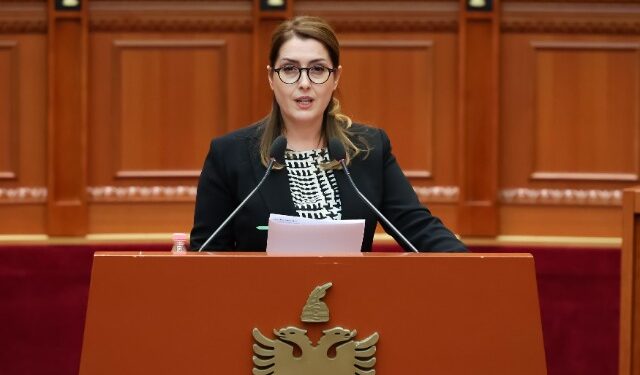 INTERPELANCA ME PD/ Manastirliu liston masat për parandalimin e dhunës në shkolla